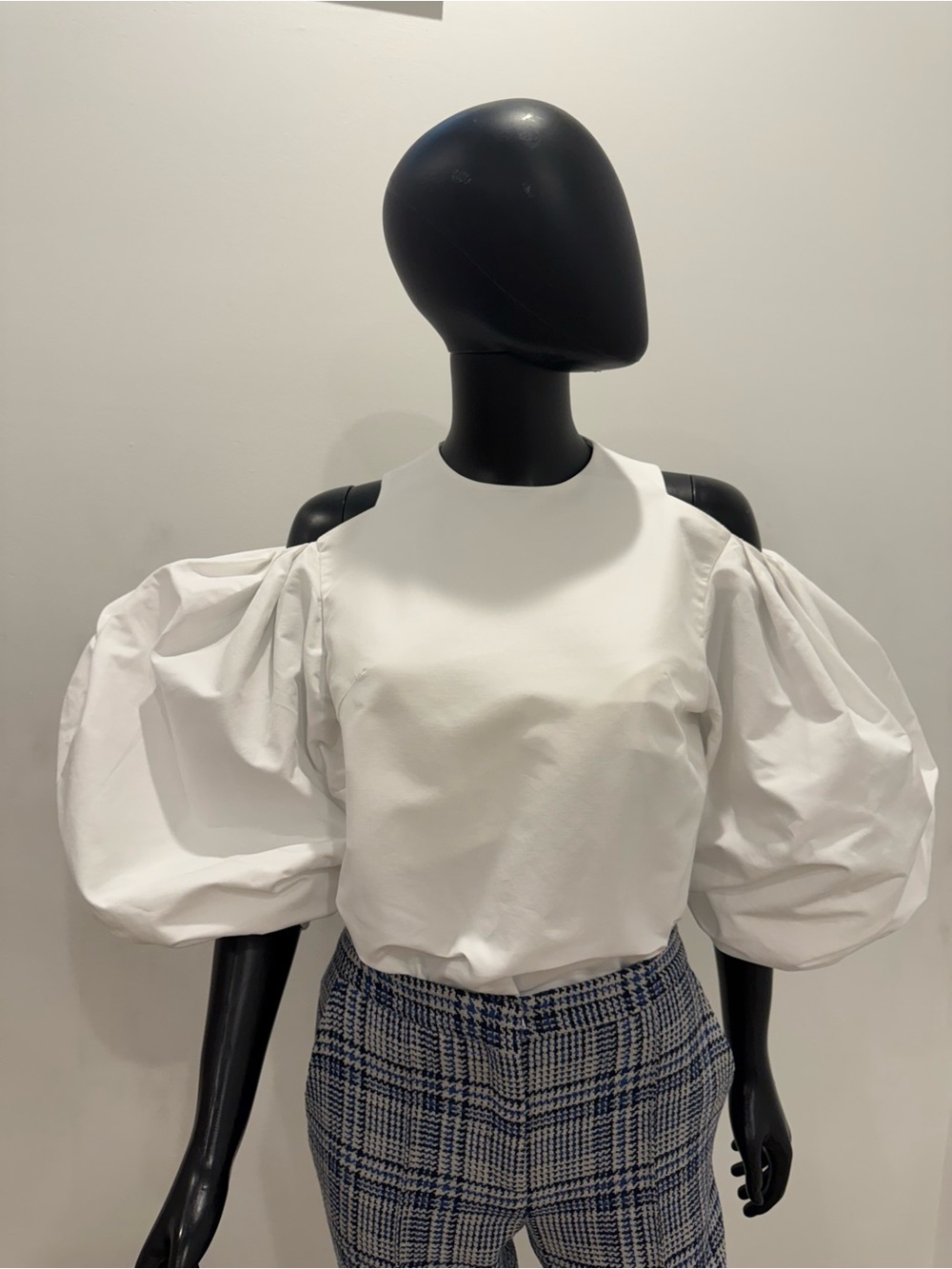 Isa Arfen White Cold Shoulder Balloon Sleeve Cotton Blouse Size 8 Fits XS